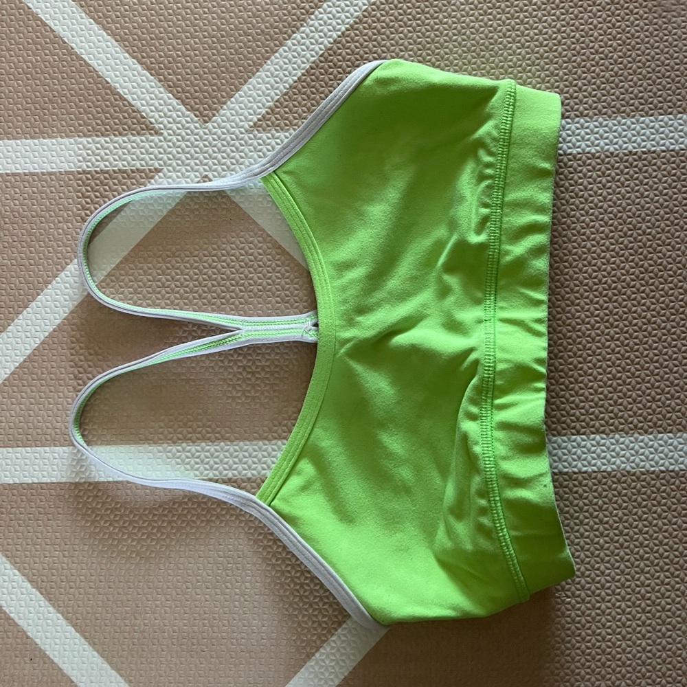 Lululemon Flow Y sports bra
